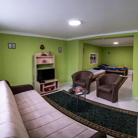 Bruno Apartment *